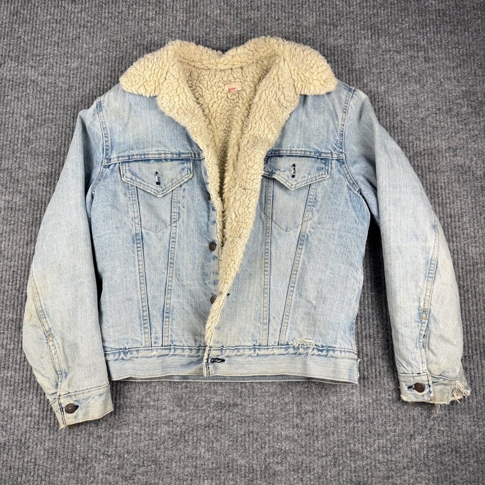 Vtg 1970 1980s Levis Sherpa Denim Trucker Jacket Size 42 Light Wash Thrashed‎